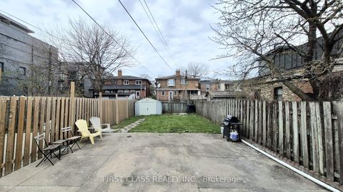 Photo 3 at 356 Wallace Avenue, Junction, Toronto