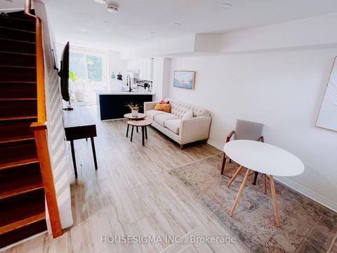 Photo 2 at 114 - 870 Jane Street, Smythe, Toronto