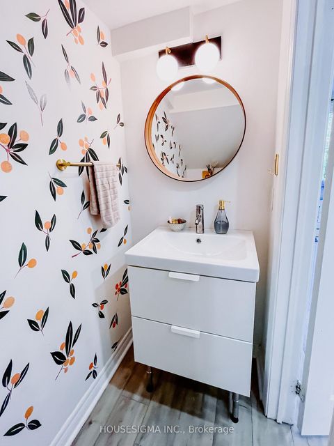 Photo 3 at 114 - 870 Jane Street, Smythe, Toronto