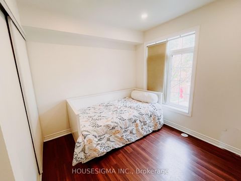 Photo 7 at 114 - 870 Jane Street, Smythe, Toronto