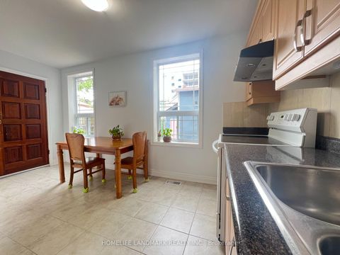 Photo 6 at 534 Saint Clarens Avenue, Junction, Toronto