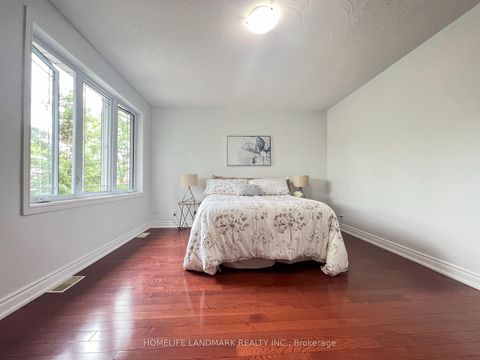 Photo 21 at 534 Saint Clarens Avenue, Junction, Toronto