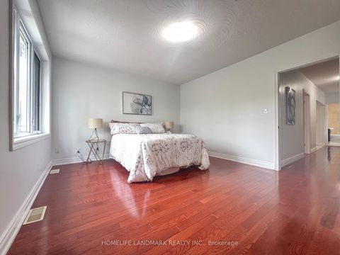 Photo 22 at 534 Saint Clarens Avenue, Junction, Toronto