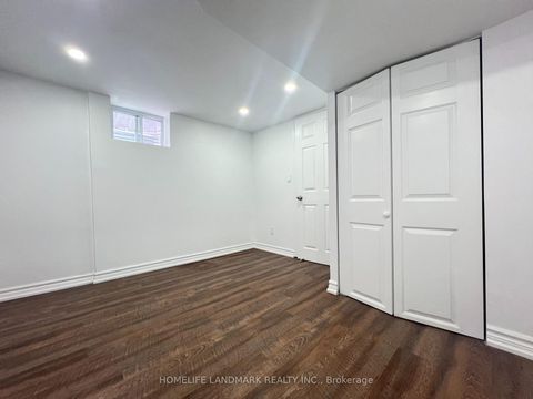 Photo 25 at 534 Saint Clarens Avenue, Junction, Toronto