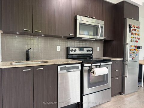 Photo 1 at 211 - 88 Sheppard Avenue E, Willowdale East, Toronto