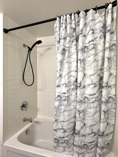 Photo 7 at 211 - 88 Sheppard Avenue E, Willowdale East, Toronto