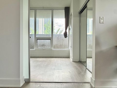 Photo 9 at 211 - 88 Sheppard Avenue E, Willowdale East, Toronto