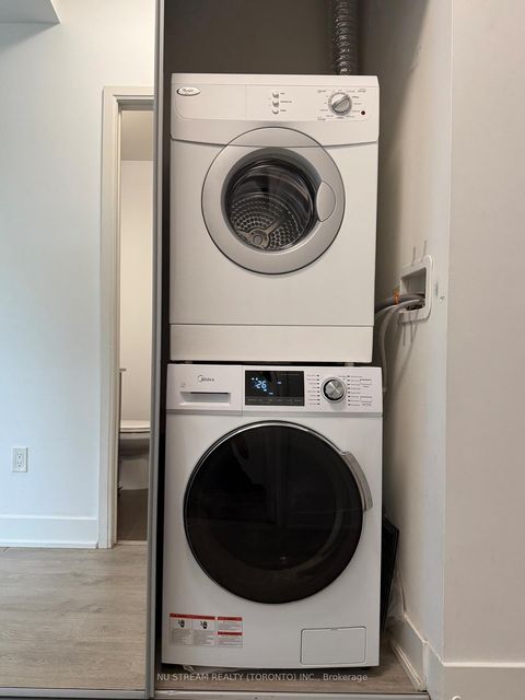 Photo 14 at 211 - 88 Sheppard Avenue E, Willowdale East, Toronto