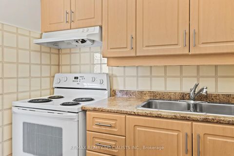 Photo 6 at 1205 - 330 Dixon Road, The Westway, Toronto