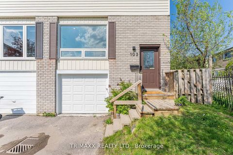 Photo 1 at 103 Robin Court, Cundles East, Barrie