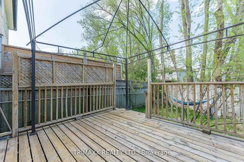 Photo 34 at 103 Robin Court, Cundles East, Barrie