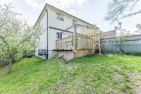 Photo 41 at 103 Robin Court, Cundles East, Barrie