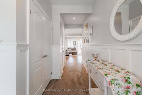 Photo 2 at 242 Cranbrook Crescent, Kleinburg, Vaughan