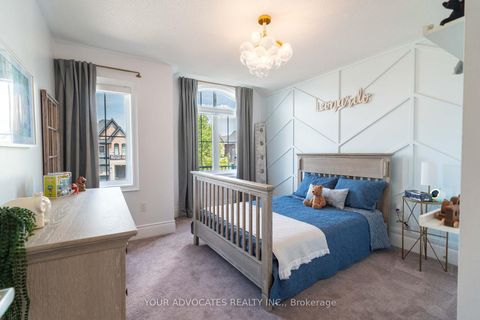 Photo 15 at 242 Cranbrook Crescent, Kleinburg, Vaughan