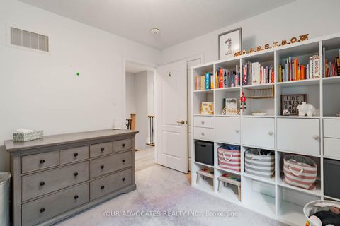 Photo 19 at 242 Cranbrook Crescent, Kleinburg, Vaughan