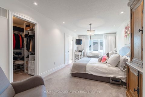 Photo 20 at 242 Cranbrook Crescent, Kleinburg, Vaughan