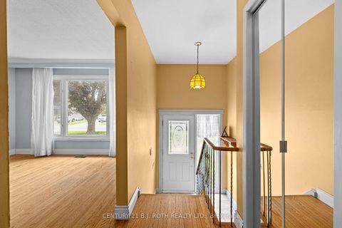 Photo 3 at 253 Rose Street, Wellington, Barrie