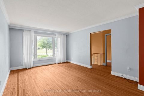 Photo 4 at 253 Rose Street, Wellington, Barrie