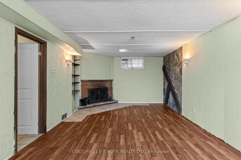Photo 18 at 253 Rose Street, Wellington, Barrie