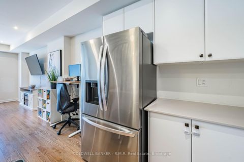 Photo 14 at 12 Broylio Lane, South East, Ajax
