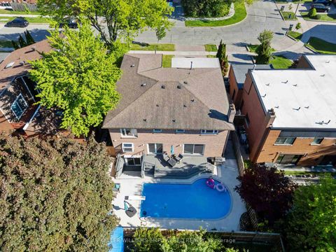 Photo 5 at 16 O'meara Court, Don Valley Village, Toronto