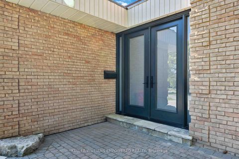 Photo 7 at 16 O'meara Court, Don Valley Village, Toronto