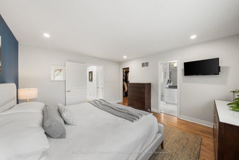 Photo 22 at 155 Banff Road, Mount Pleasant East, Toronto