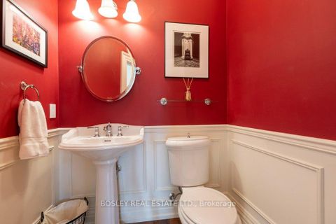Photo 8 at 124 Perry Crescent, Rosethorn, Toronto