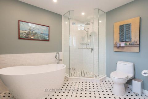 Photo 29 at 124 Perry Crescent, Rosethorn, Toronto