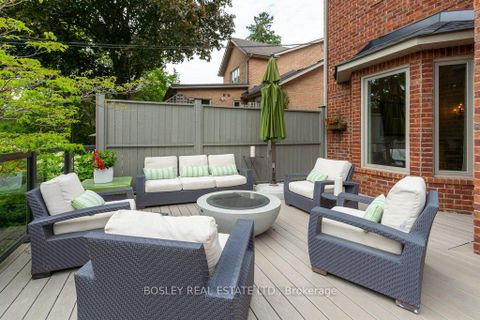Photo 40 at 124 Perry Crescent, Rosethorn, Toronto