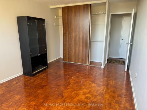 Photo 4 at 602 - 11 Wincott Drive, The Westway, Toronto