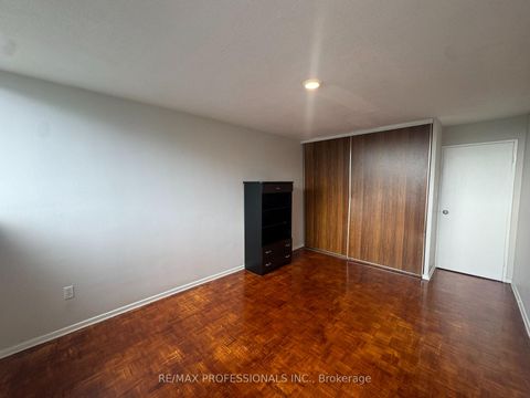 Photo 14 at 602 - 11 Wincott Drive, The Westway, Toronto