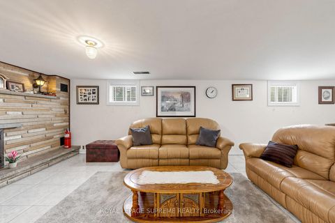 Photo 27 at 243 Epsom Downs Drive, CFB, Toronto