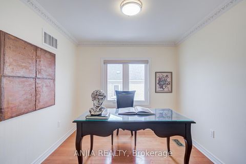 Photo 26 at 91 Reansbury Crescent, Cachet, Markham
