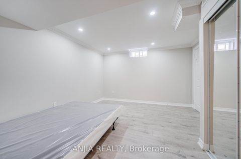 Photo 40 at 91 Reansbury Crescent, Cachet, Markham