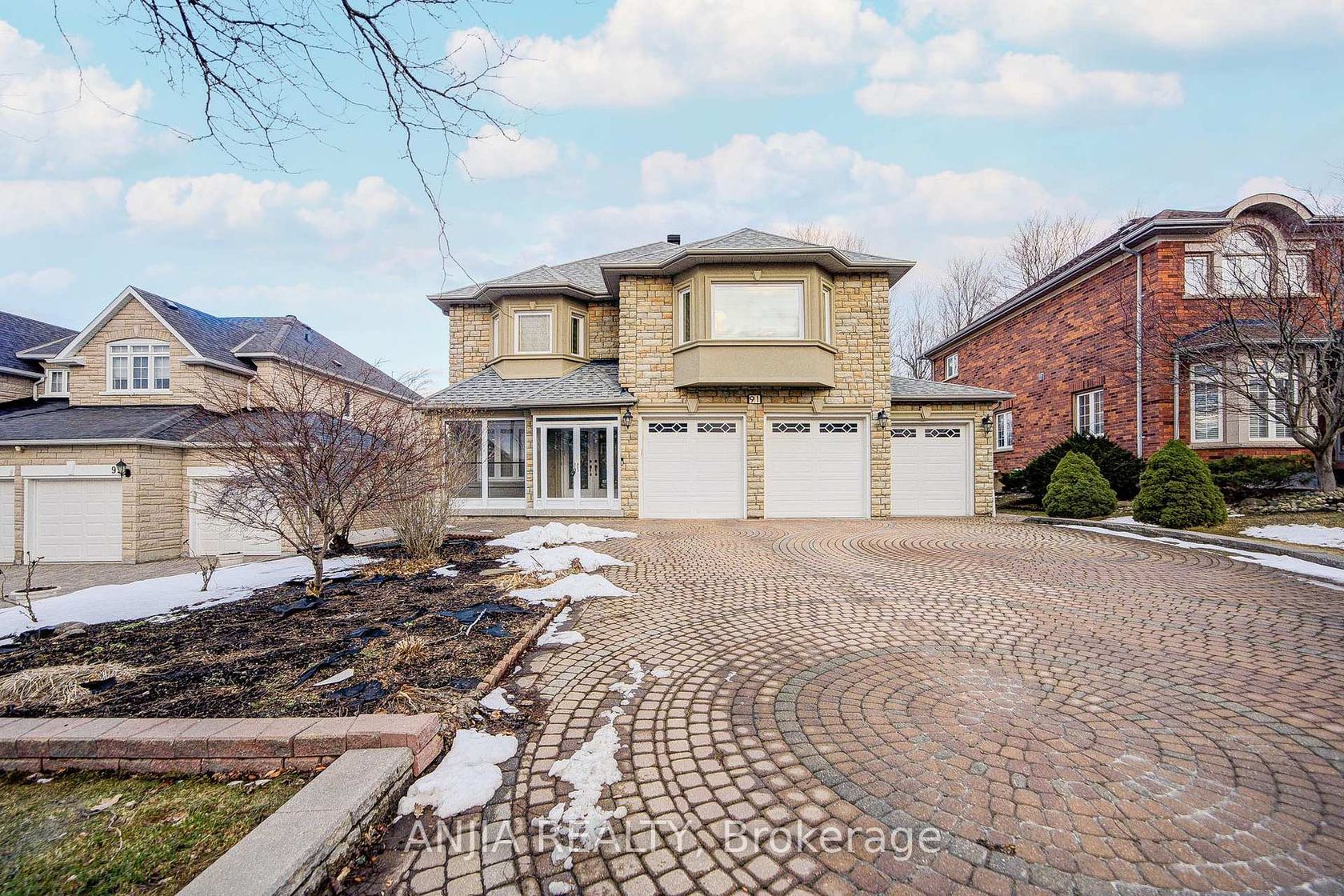 91 Reansbury Crescent, Cachet, Markham 