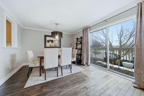 Photo 9 at 25 Cheryl Shepway Crescent, Don Valley Village, Toronto