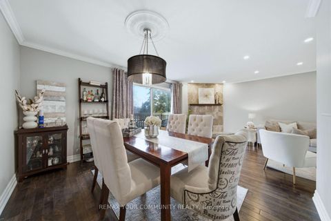 Photo 11 at 25 Cheryl Shepway Crescent, Don Valley Village, Toronto