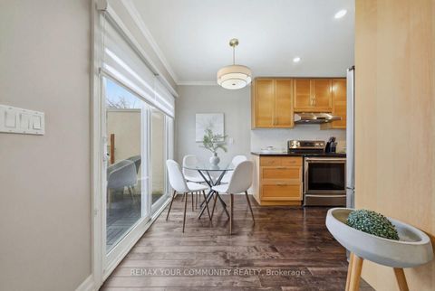 Photo 13 at 25 Cheryl Shepway Crescent, Don Valley Village, Toronto