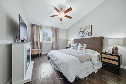 Photo 20 at 25 Cheryl Shepway Crescent, Don Valley Village, Toronto