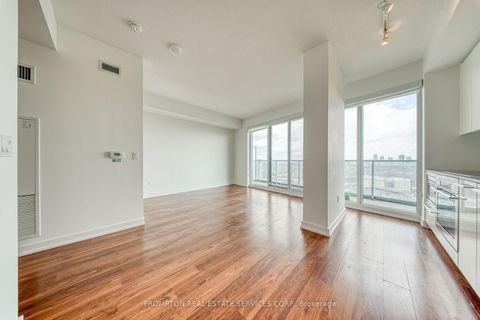 Photo 4 at 2801 - 117 McMahon Drive, Bayview Village, Toronto