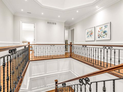 Photo 38 at 5 Lloydminster Crescent, Newtonbrook East, Toronto