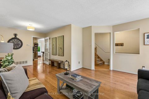 Photo 10 at 877 Playter Crescent, Armitage, Newmarket