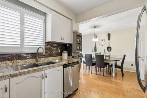 Photo 16 at 877 Playter Crescent, Armitage, Newmarket