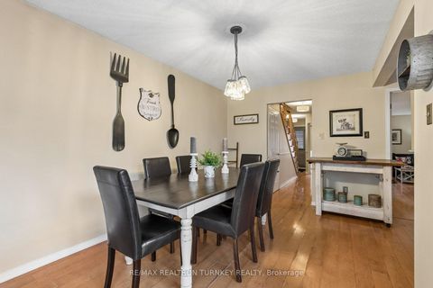 Photo 20 at 877 Playter Crescent, Armitage, Newmarket