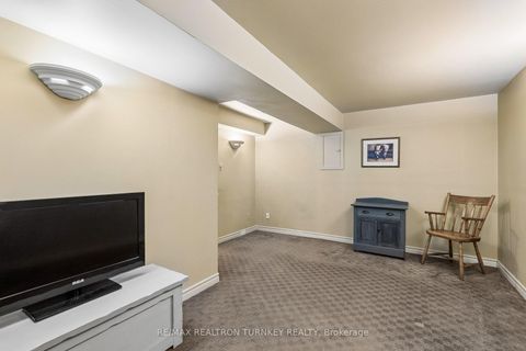 Photo 35 at 877 Playter Crescent, Armitage, Newmarket