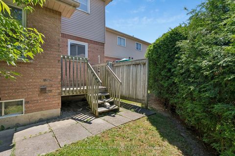 Photo 44 at 877 Playter Crescent, Armitage, Newmarket