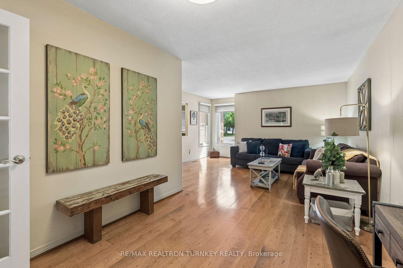 Photo 5 at 877 Playter Crescent, Armitage, Newmarket