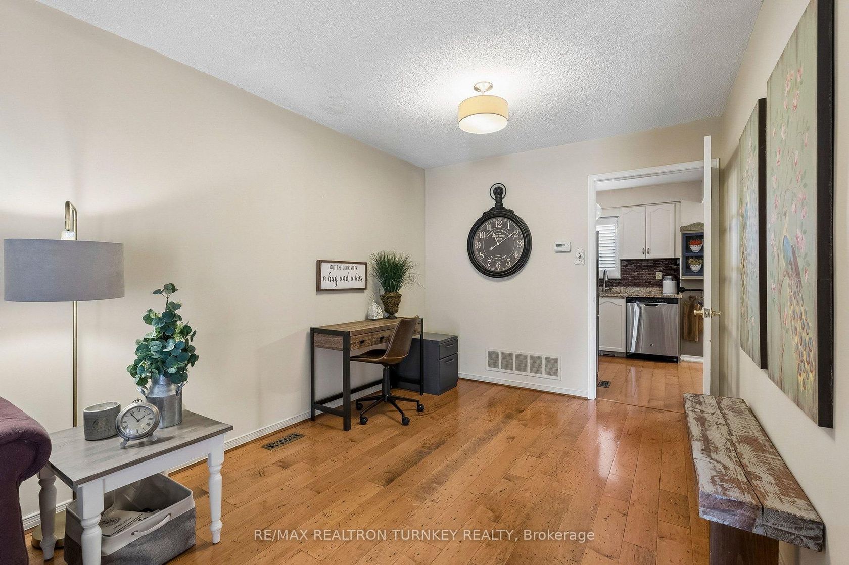 Photo 11 at 877 Playter Crescent, Armitage, Newmarket