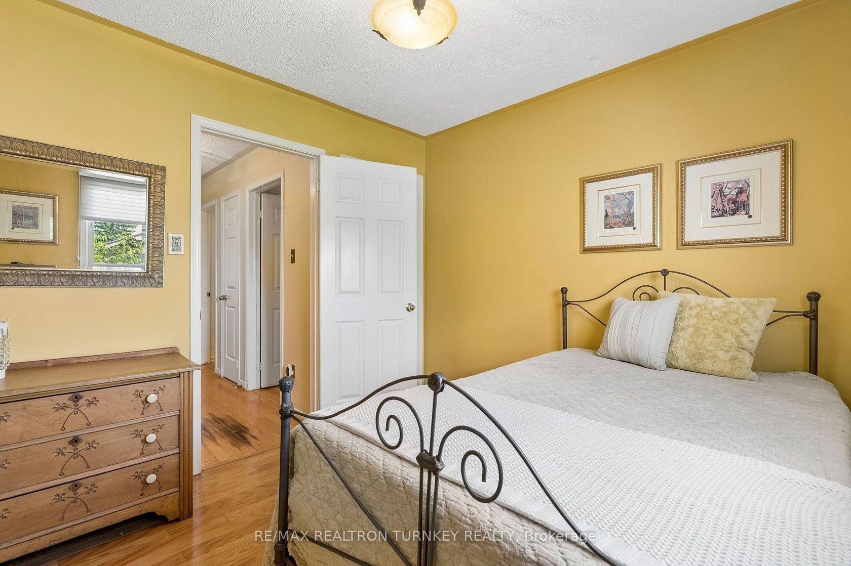 Photo 23 at 877 Playter Crescent, Armitage, Newmarket